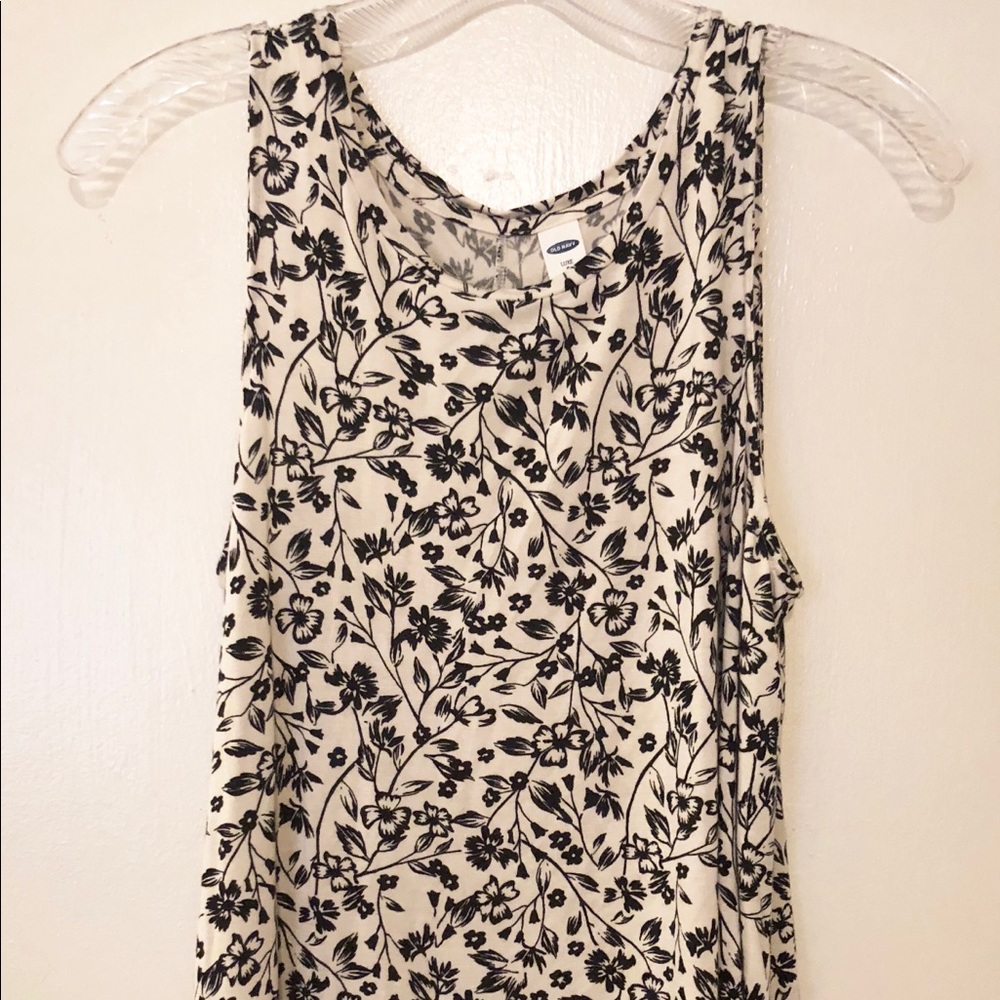 Stretchy cozy floral tunic